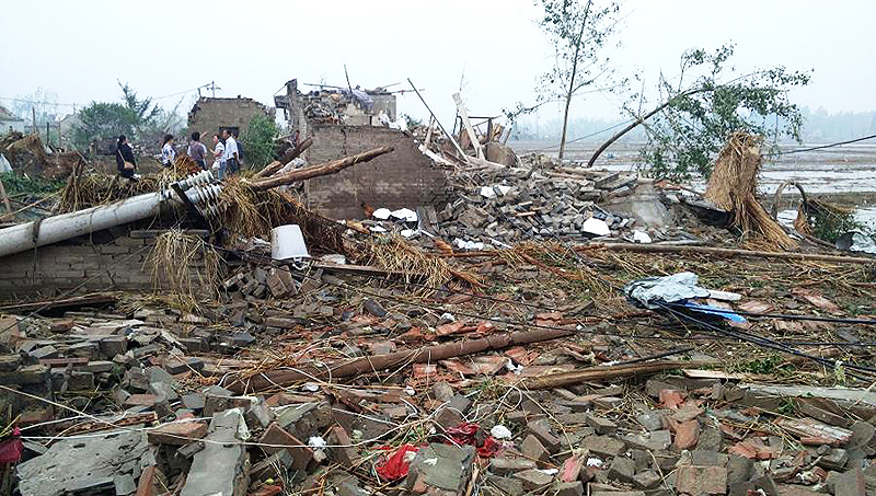 Новости: Торнадо в Китае: более 50 погибших