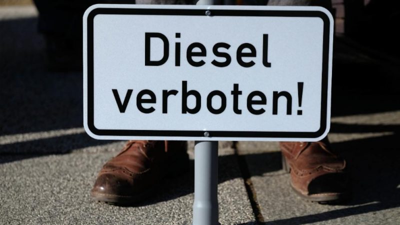 Общество: Суд разрешил городам запрещать въезд дизельным автомобилям