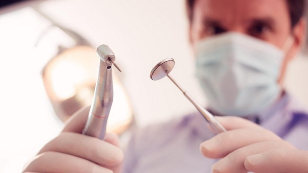 Полезные советы: Какие расходы на лечение зубов в Германии покрывает медицинская страховка