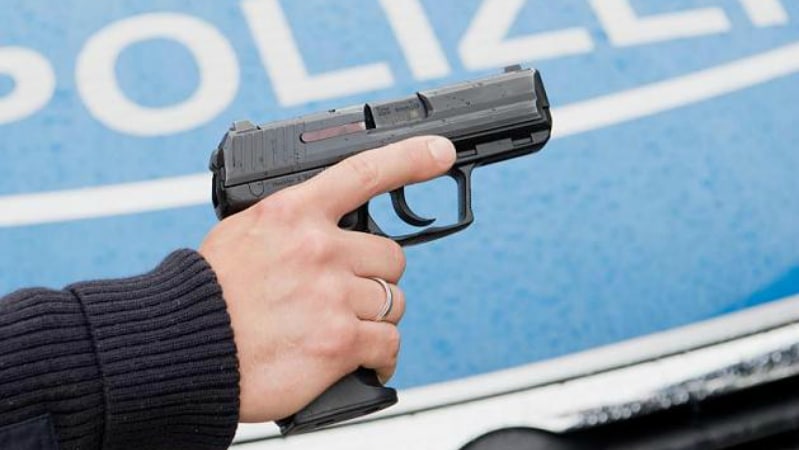 Общество: В каких случаях полицейские могут вас застрелить?