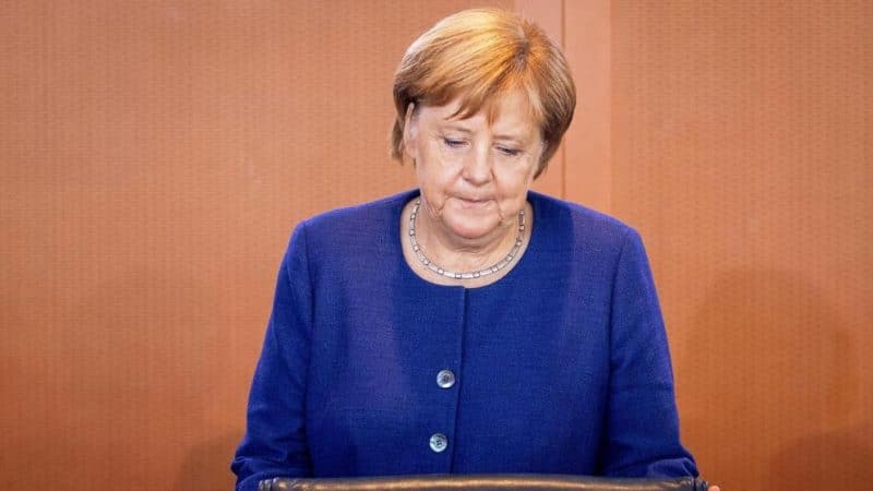 Политика: Конец эры Меркель: кто напишет канцлеру прощальное письмо?