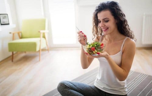 Полезные советы: Типичные признаки того, что вы едите слишком мало, чтобы похудеть