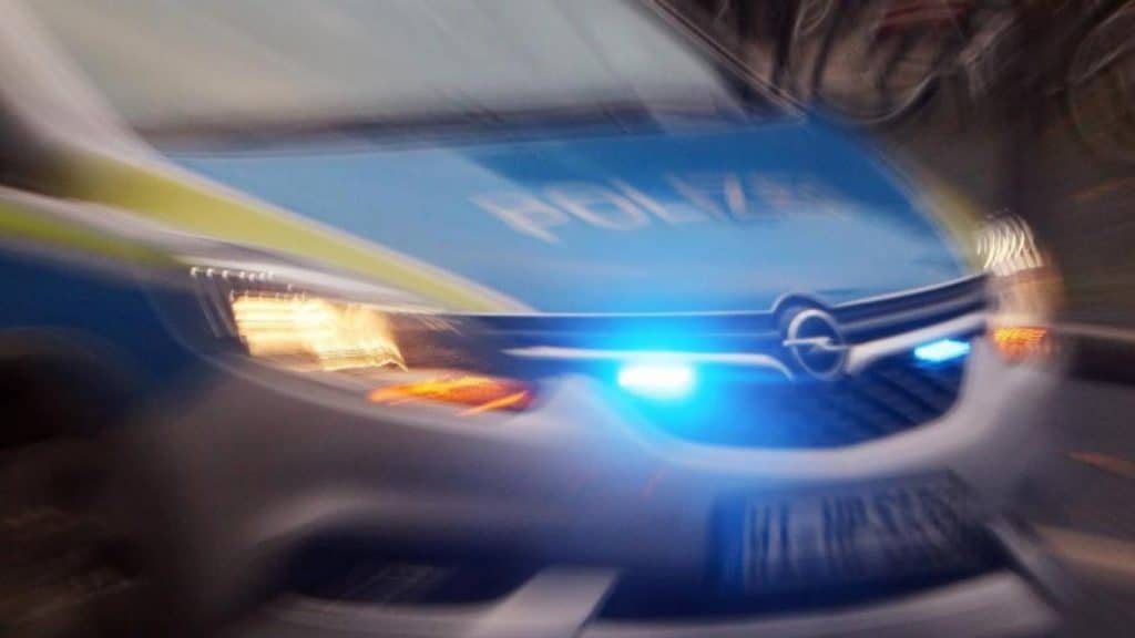 Происшествия: В Карлсруэ румын тяжело избил велосипедиста и двоих полицейских