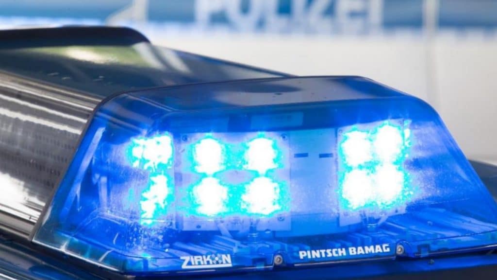 Кельн: на пенсионера напали и угнали его Ferrari 01112019 Происшествия: Кельн: на пенсионера напали и угнали его Ferrari