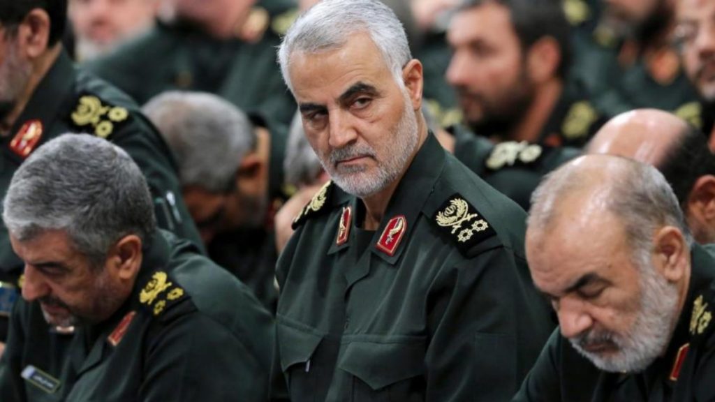 Отовсюду обо всем: В аэропорту Багдада убили иранского генерала. Теперь террористы угрожают местью