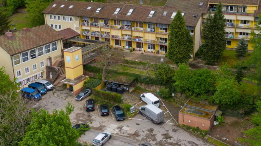 Происшествия: На фабрике в Баден-Вюртемберге массовое заражение коронавирусом