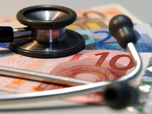 Взносы на медицинское страхование в Германии вырастут на €360