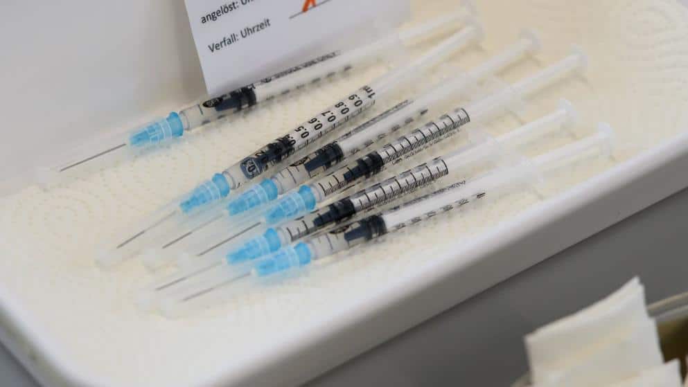 Общество: Германия на пути к тому, чтобы стать чемпионом мира по вакцинации