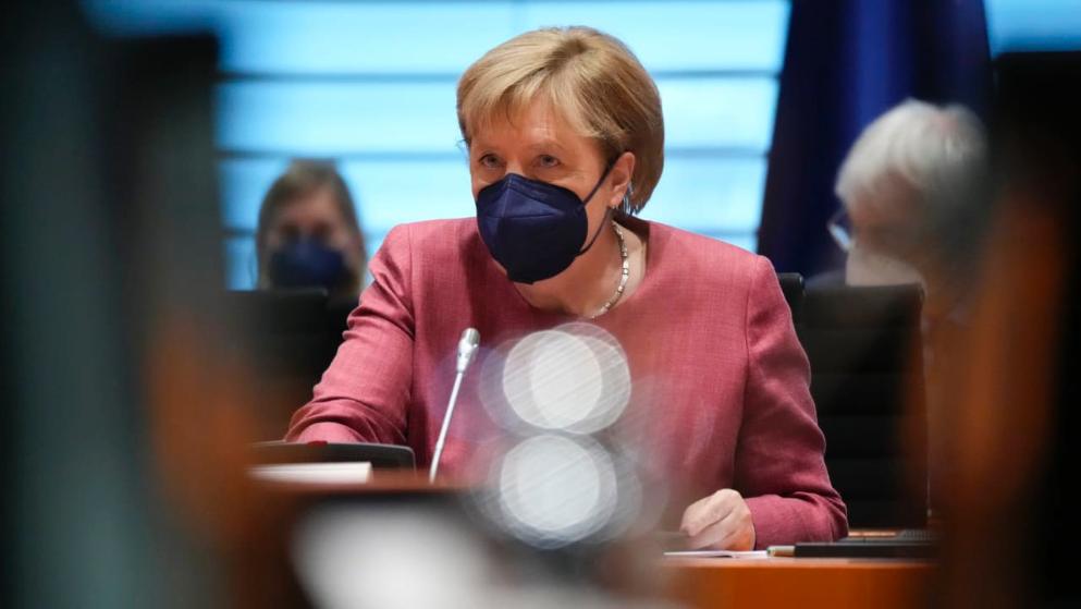 Политика: Эксперты уверены: ХДС проиграл из-за карантинной политики Меркель