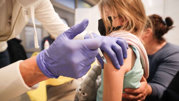 Происшествия: В Северном Рейне-Вестфалии детей вакцинировали неодобренным препаратом
