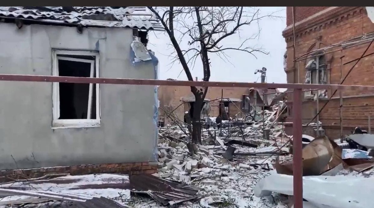Русские оккупанты сорвали эвакуацию после ночного авиаудара по Сумам
